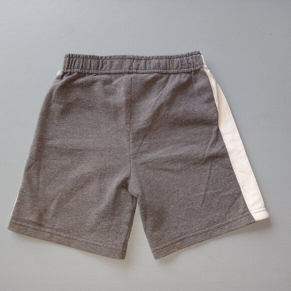 🎯 10 for $10 / 3T Boys Shorts - Picture 4 of 9